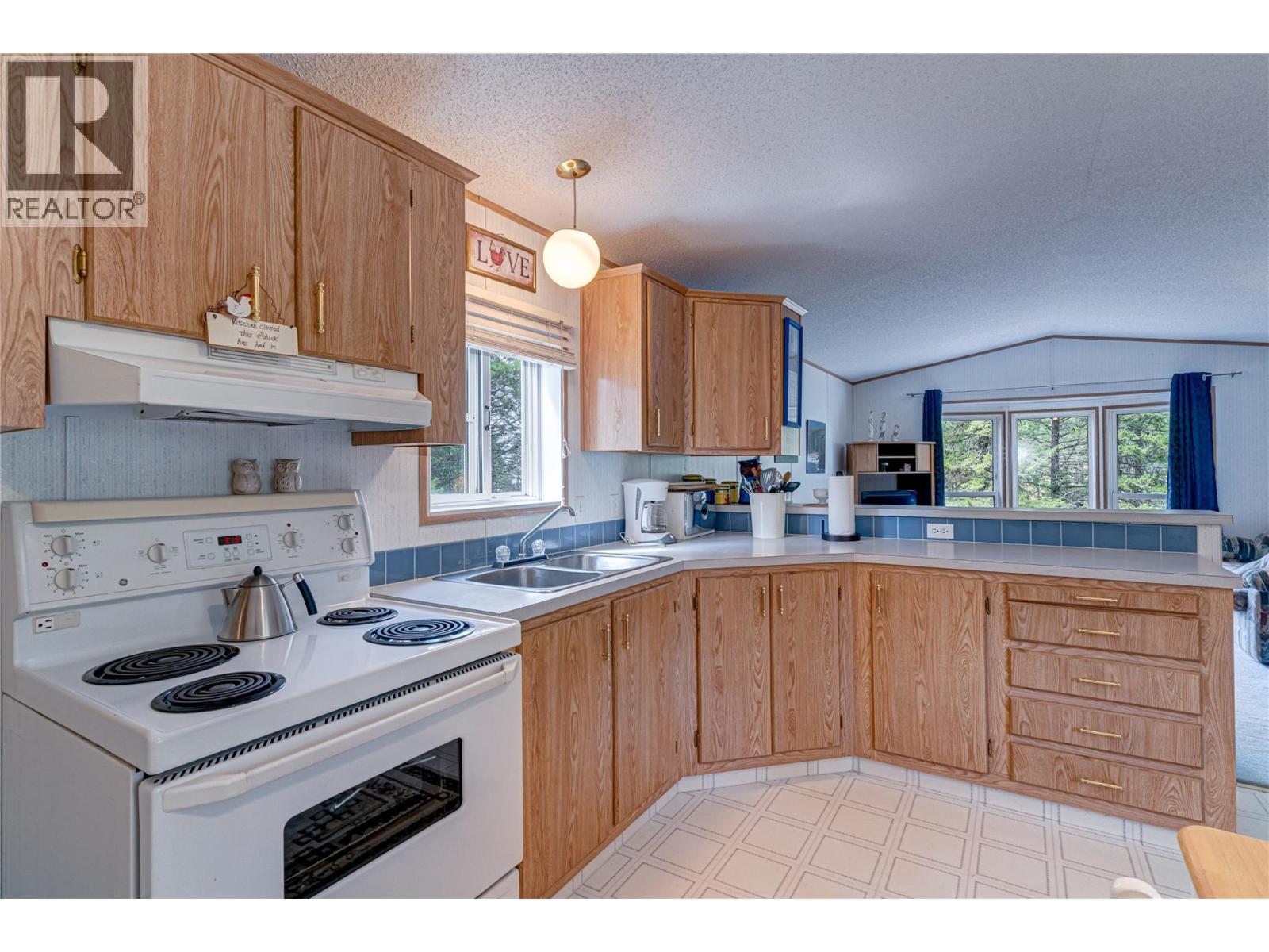  1347 WALDO Road, Baynes Lake