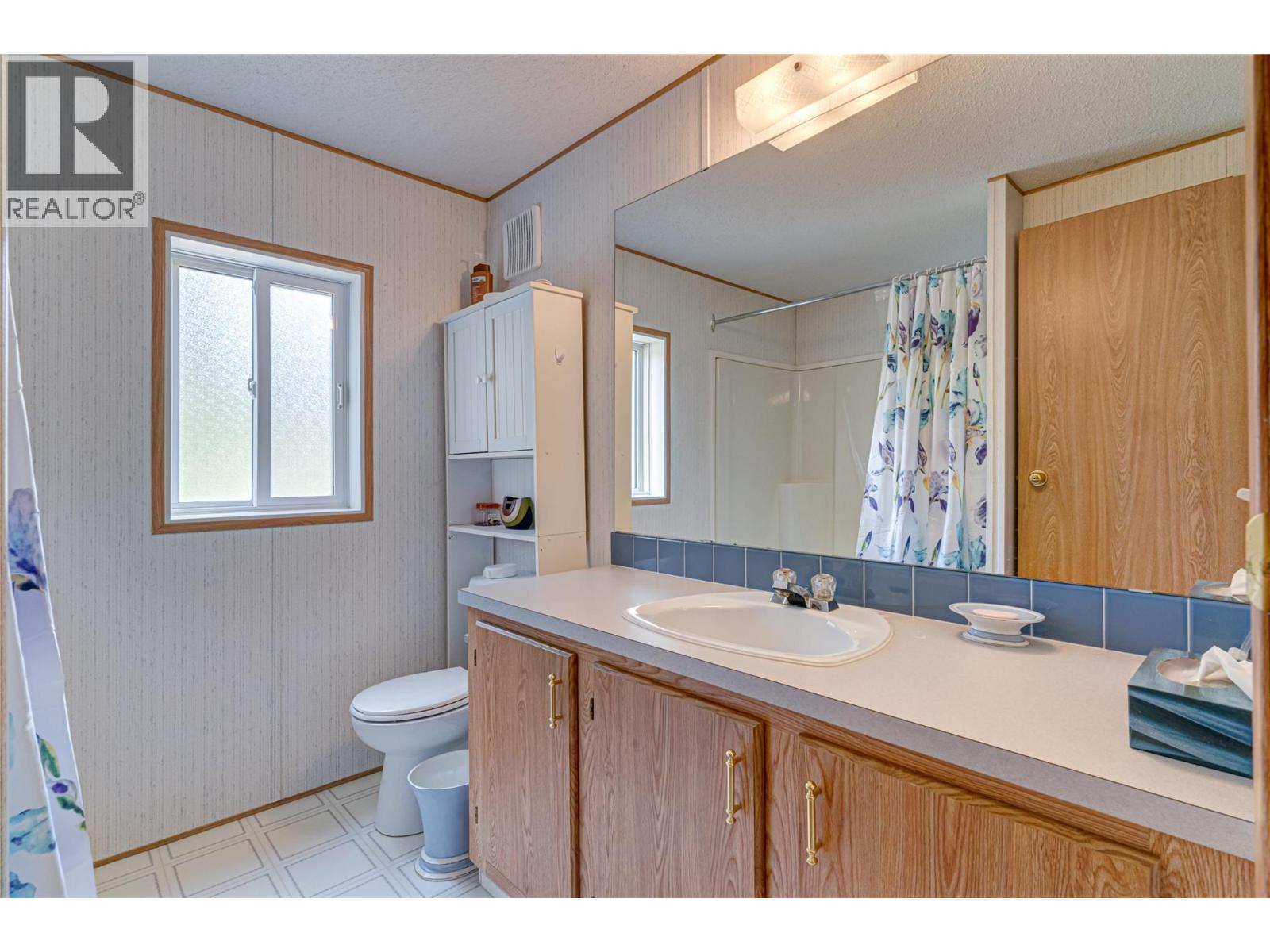  1347 WALDO Road, Baynes Lake