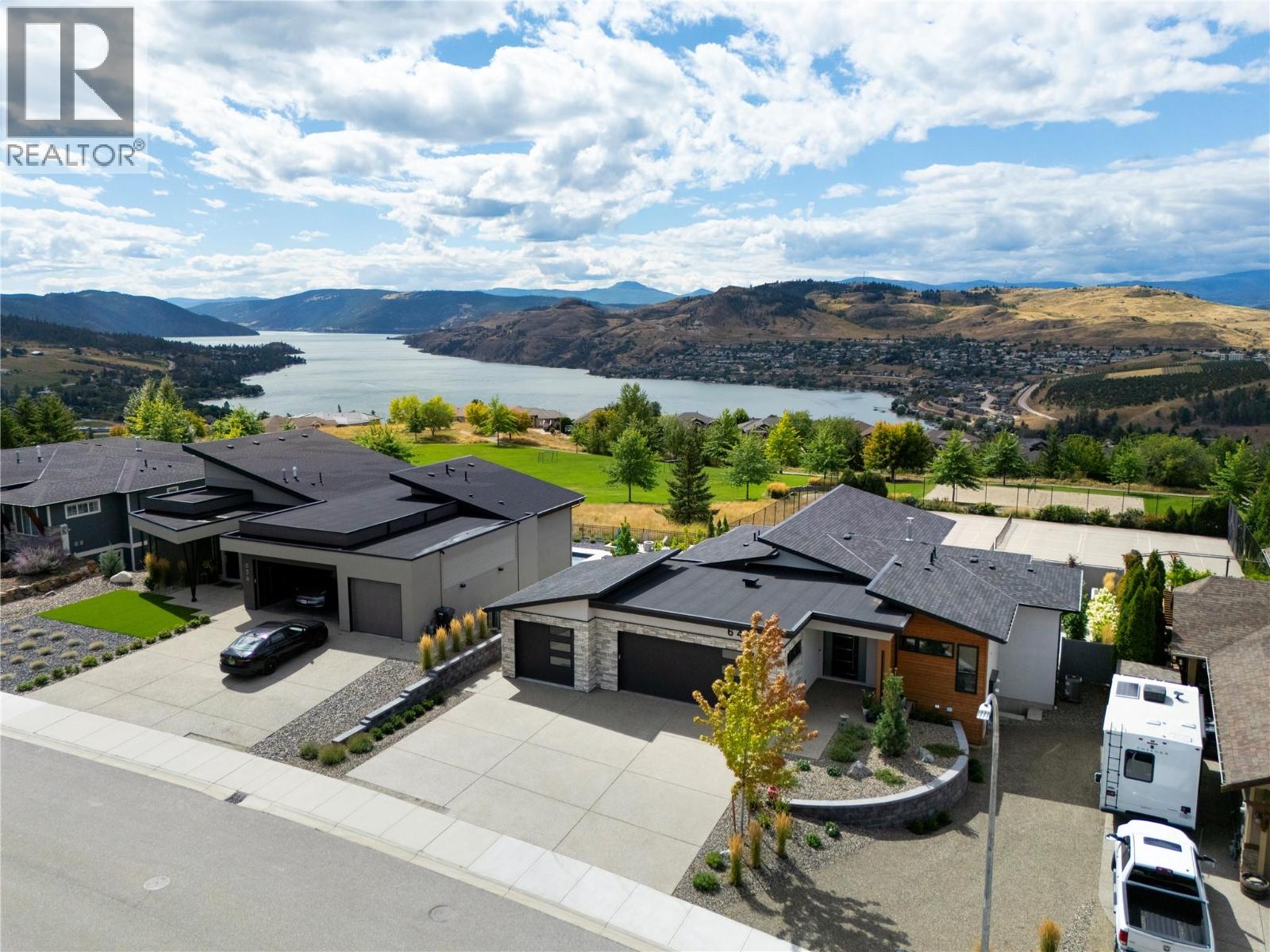 640 Mt. Ida Crescent, Coldstream