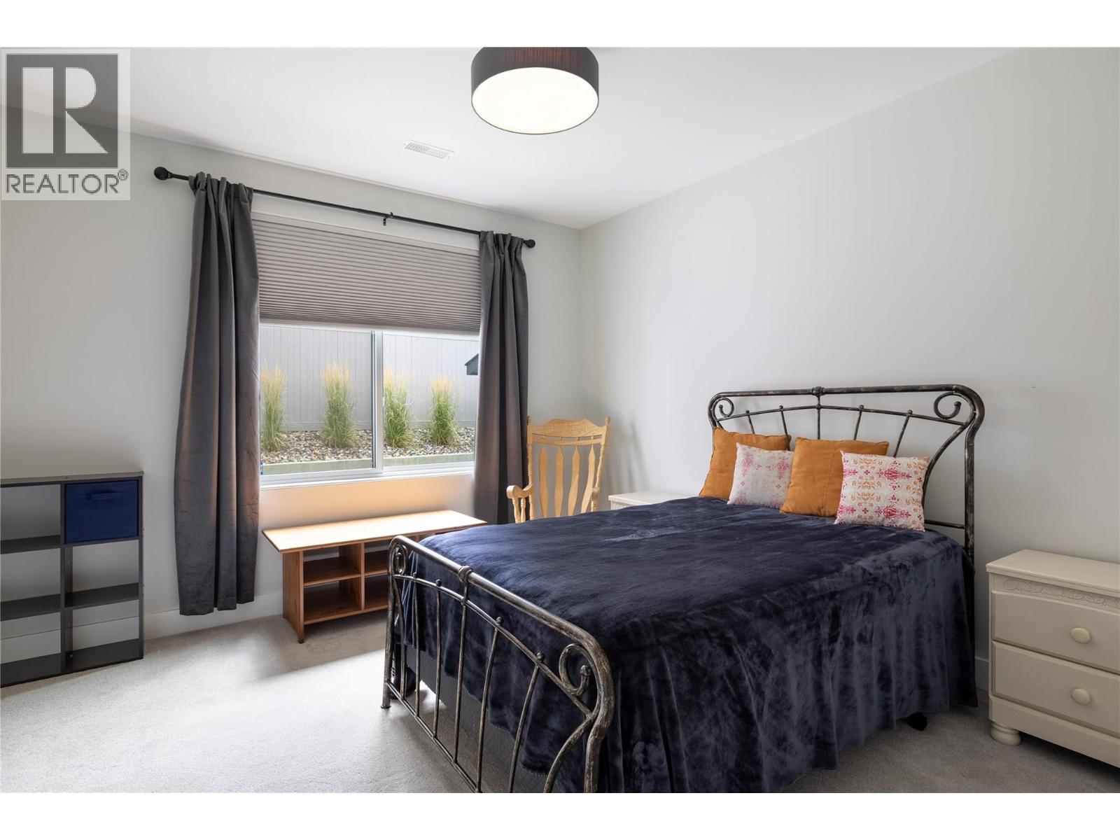 640 Mt. Ida Crescent, Coldstream