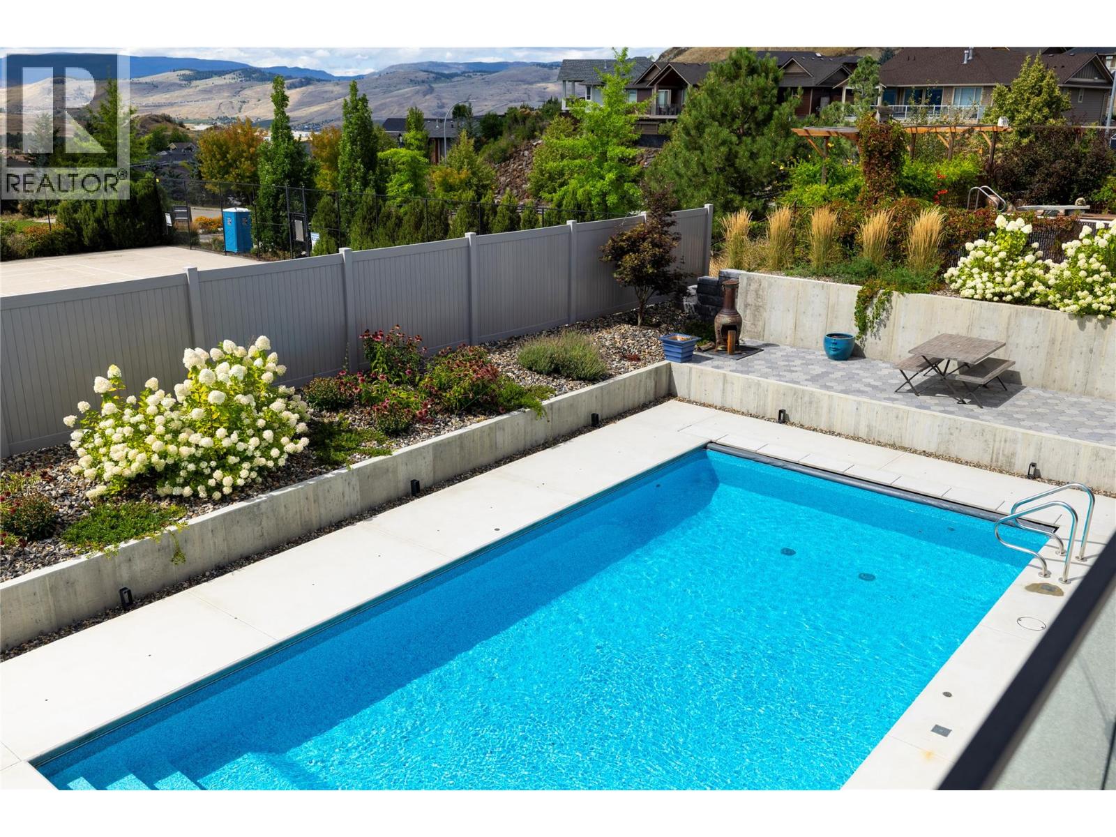640 Mt. Ida Crescent, Coldstream