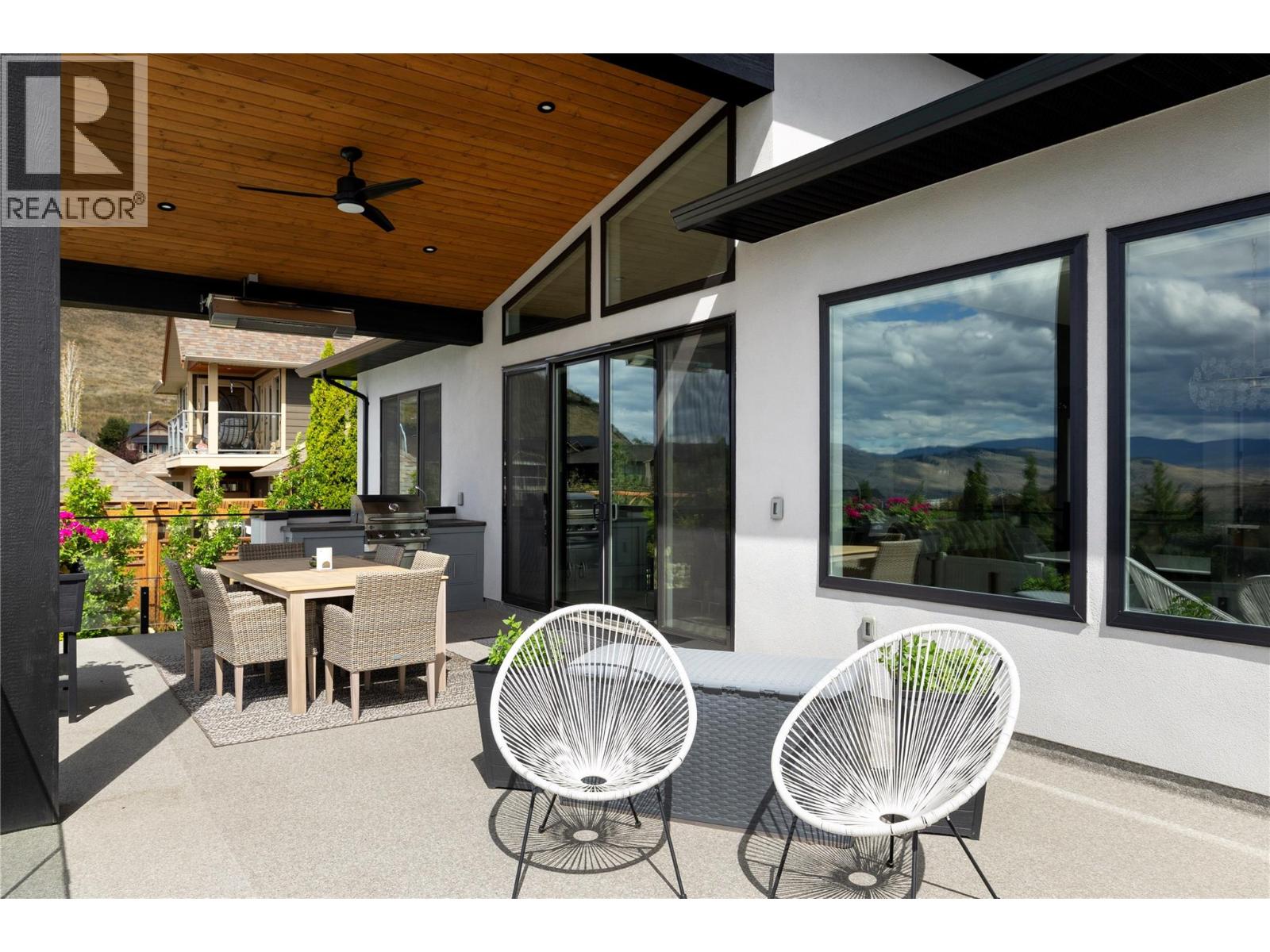 640 Mt. Ida Crescent, Coldstream