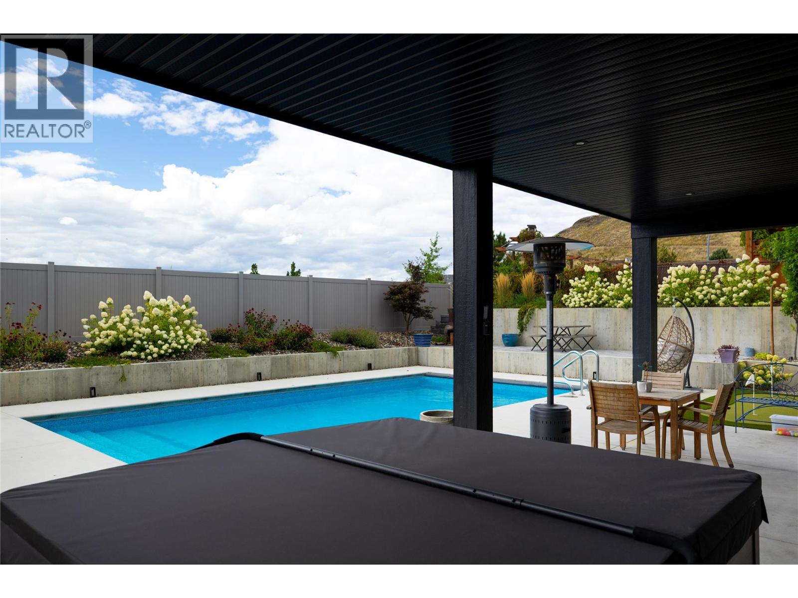 640 Mt. Ida Crescent, Coldstream