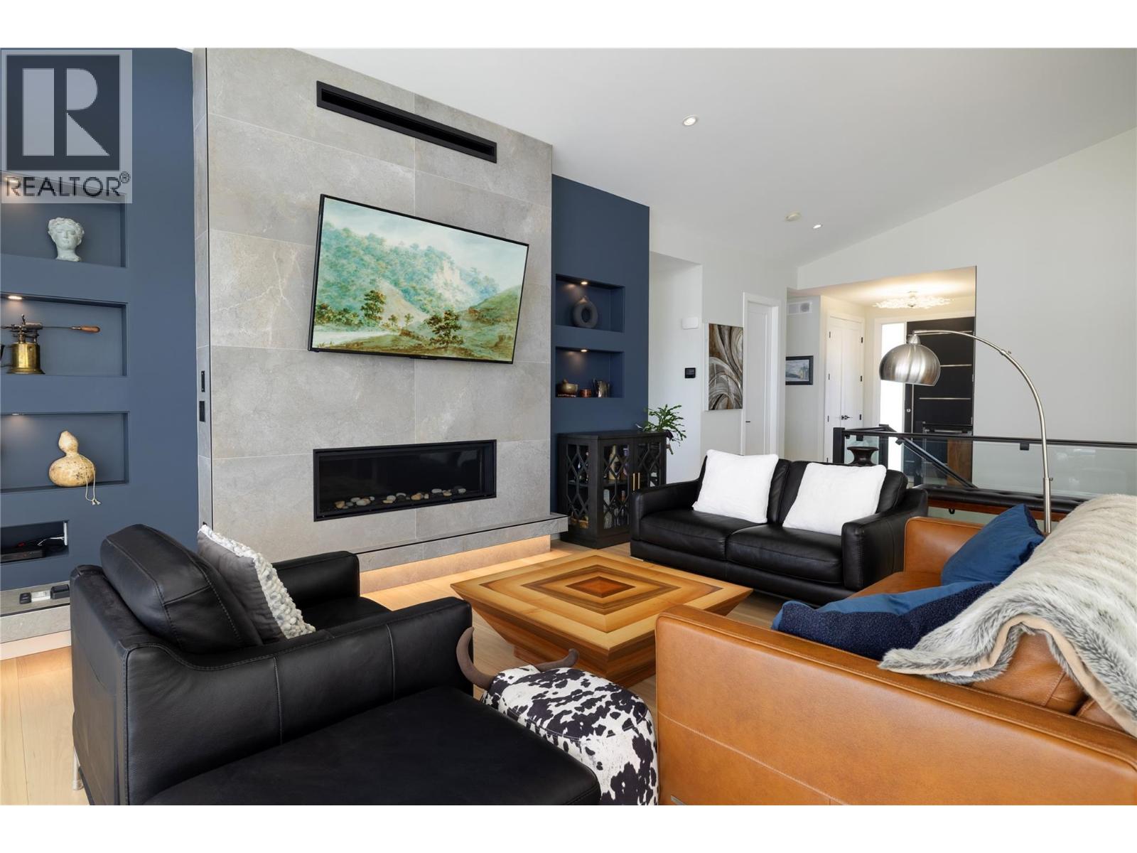 640 Mt. Ida Crescent, Coldstream