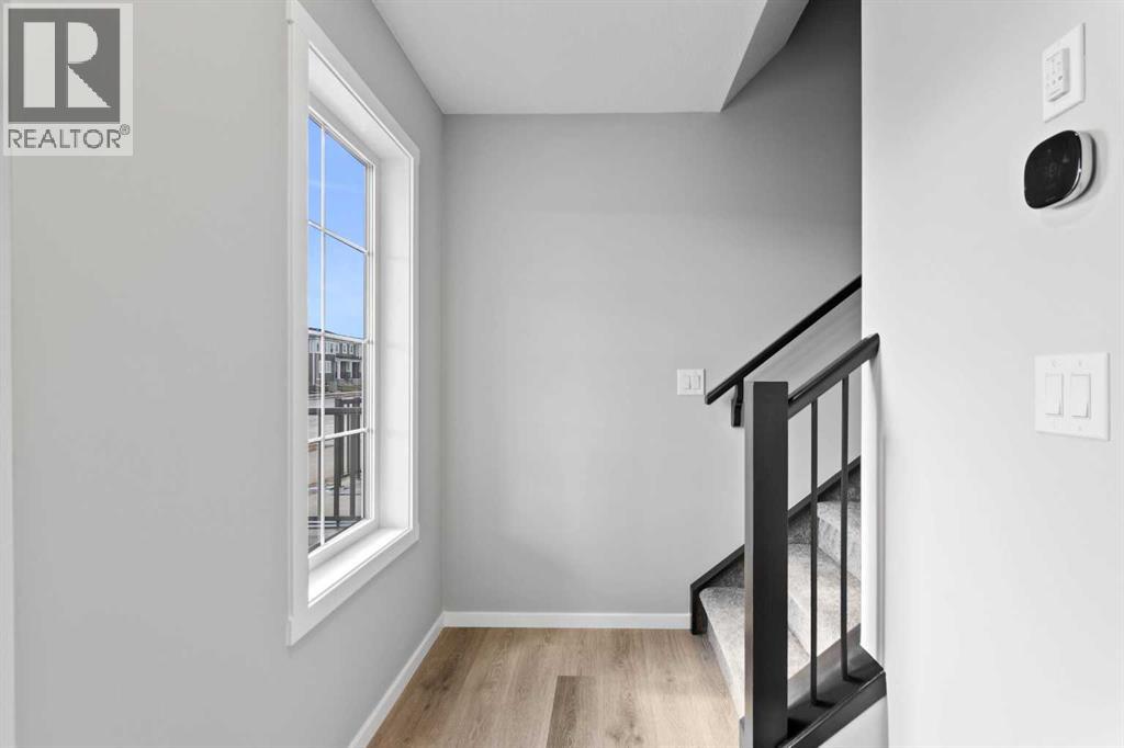 Photo 6 of 225 Yorkville Boulevard Sw, Calgary AB