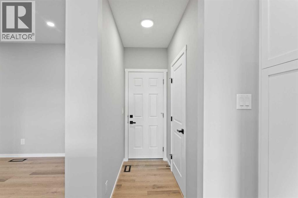 Photo 42 of 225 Yorkville Boulevard Sw, Calgary AB