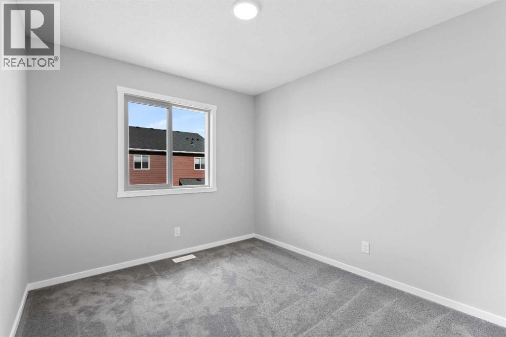 Photo 44 of 225 Yorkville Boulevard Sw, Calgary AB