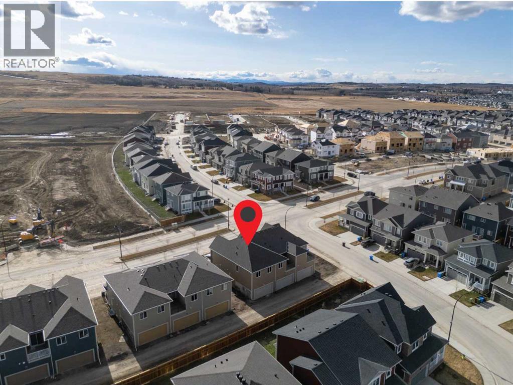 Photo 20 of 225 Yorkville Boulevard Sw, Calgary AB