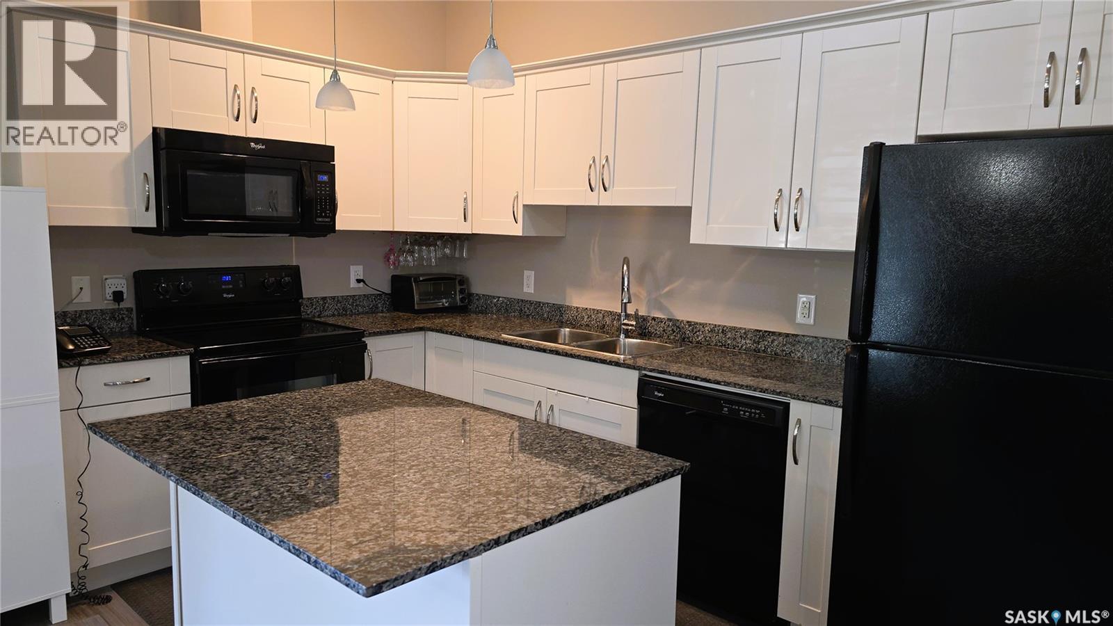 Photo 11 of 102 714 Hart Road, Saskatoon SK