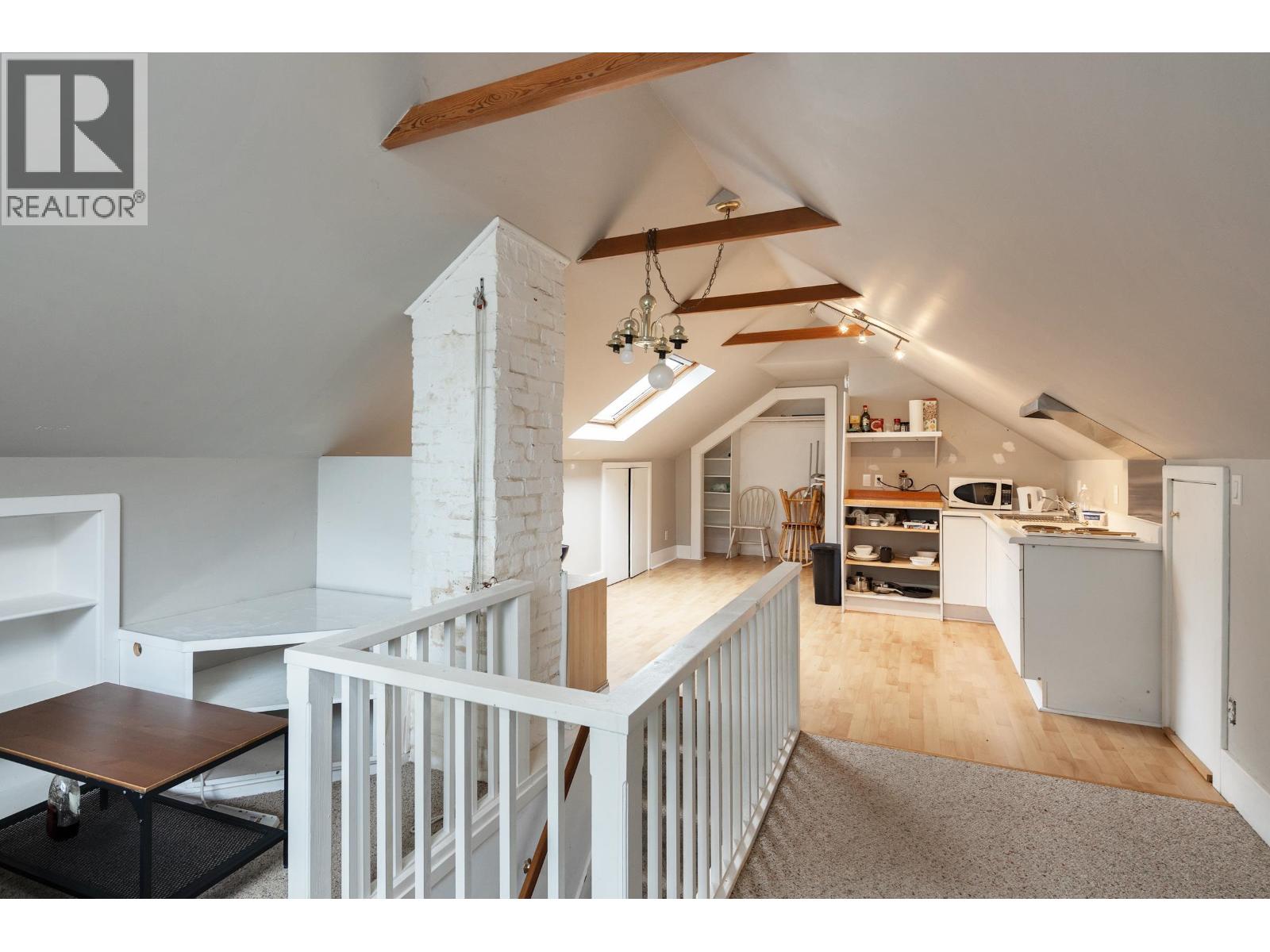 Photo 2 of 1511 Barclay Street, Vancouver BC