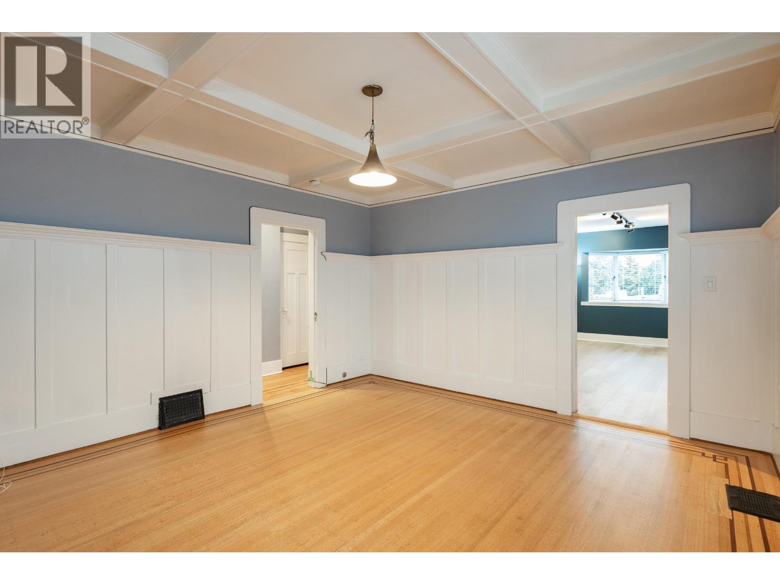 Photo 15 of 1511 Barclay Street, Vancouver BC