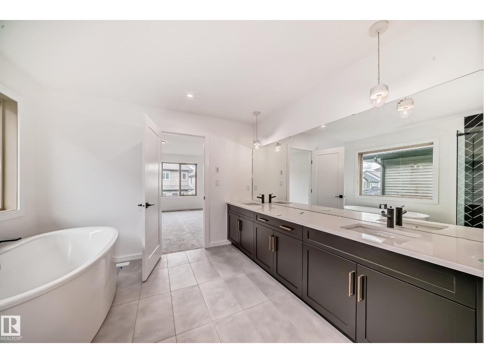 Photo 25 of 1401 Ainslie Wd Sw, Edmonton AB