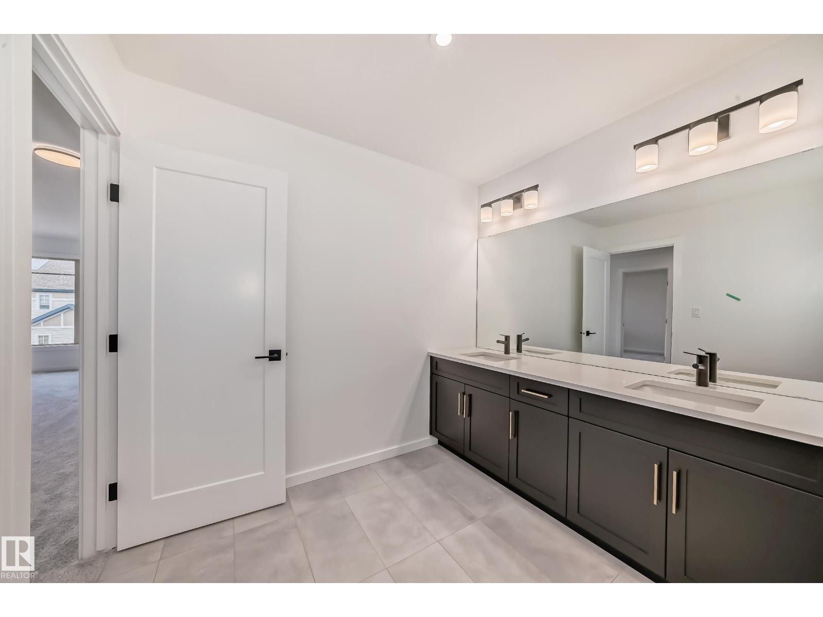 Photo 7 of 1401 Ainslie Wd Sw, Edmonton AB
