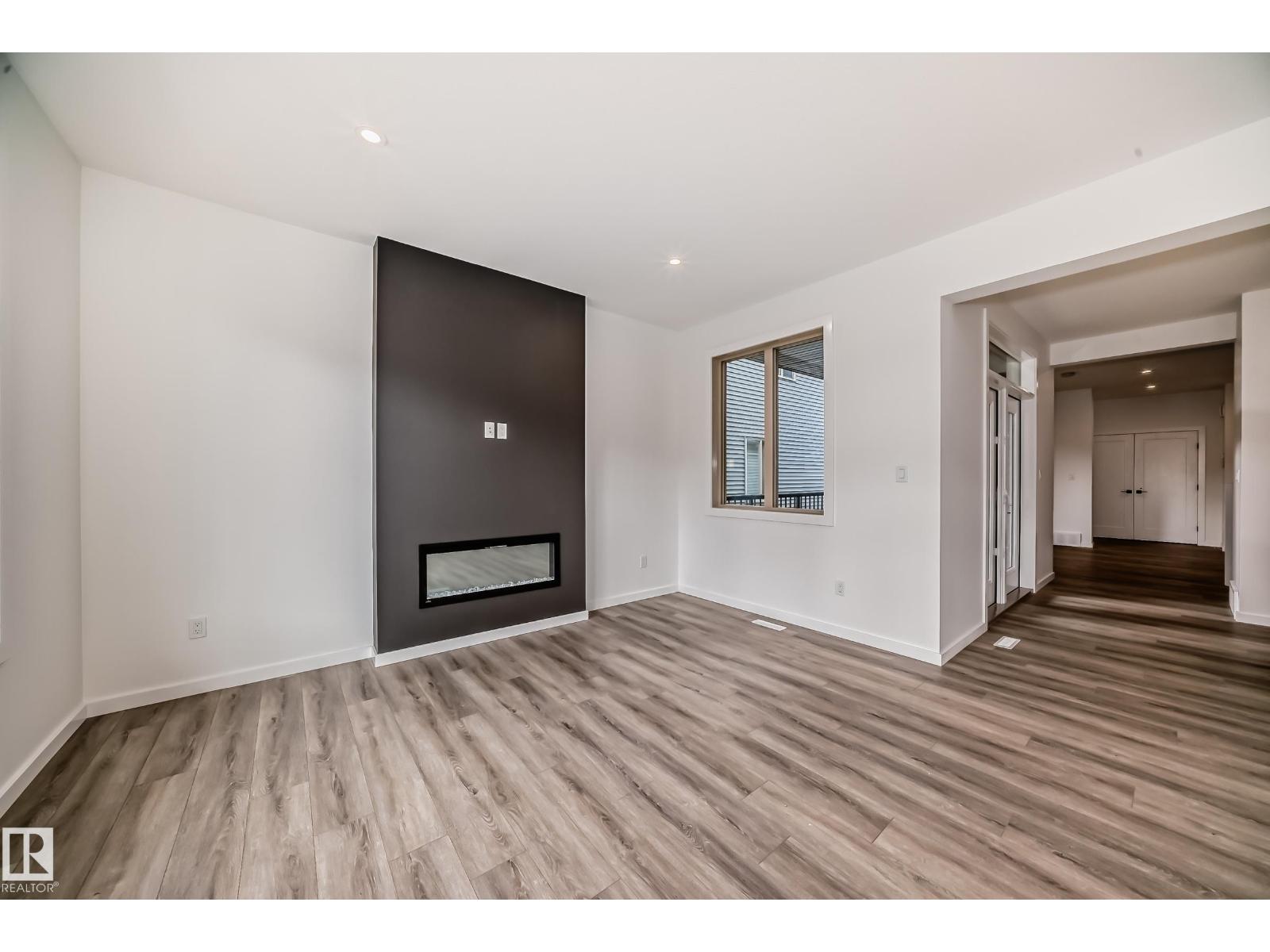 Photo 4 of 1401 Ainslie Wd Sw, Edmonton AB