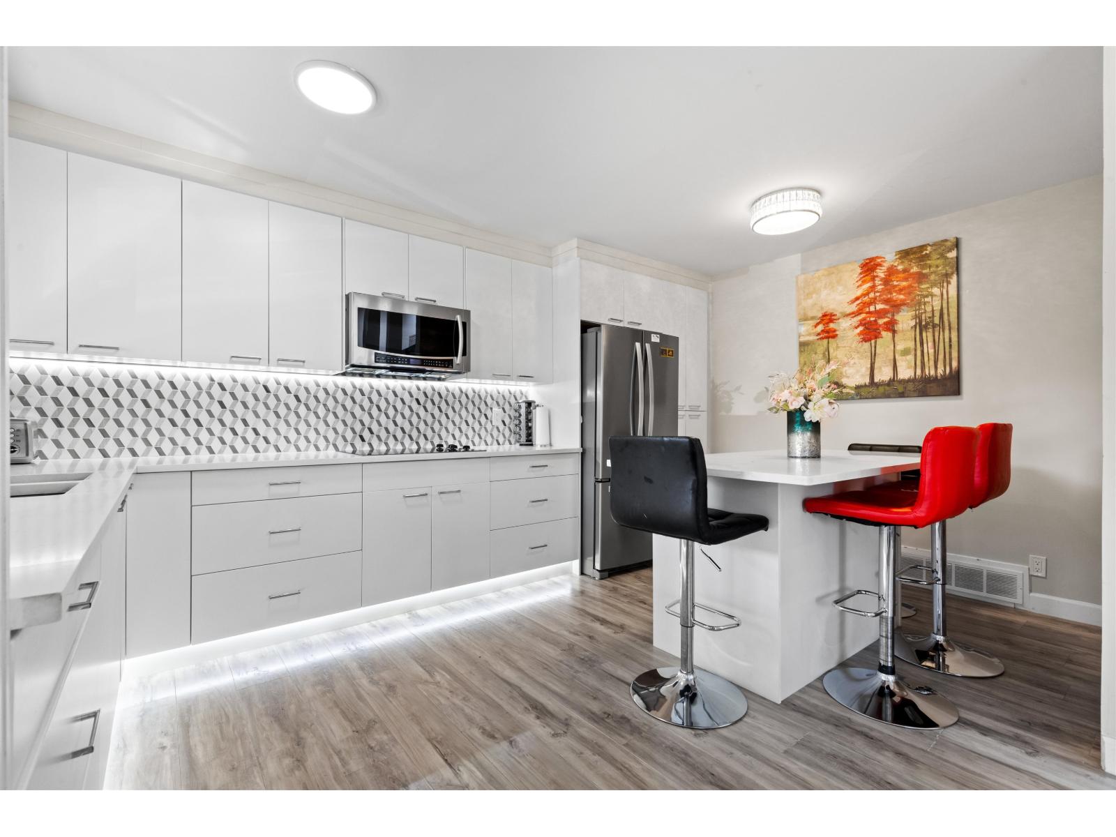 Photo 6 of 7294 129 B Street, Surrey BC