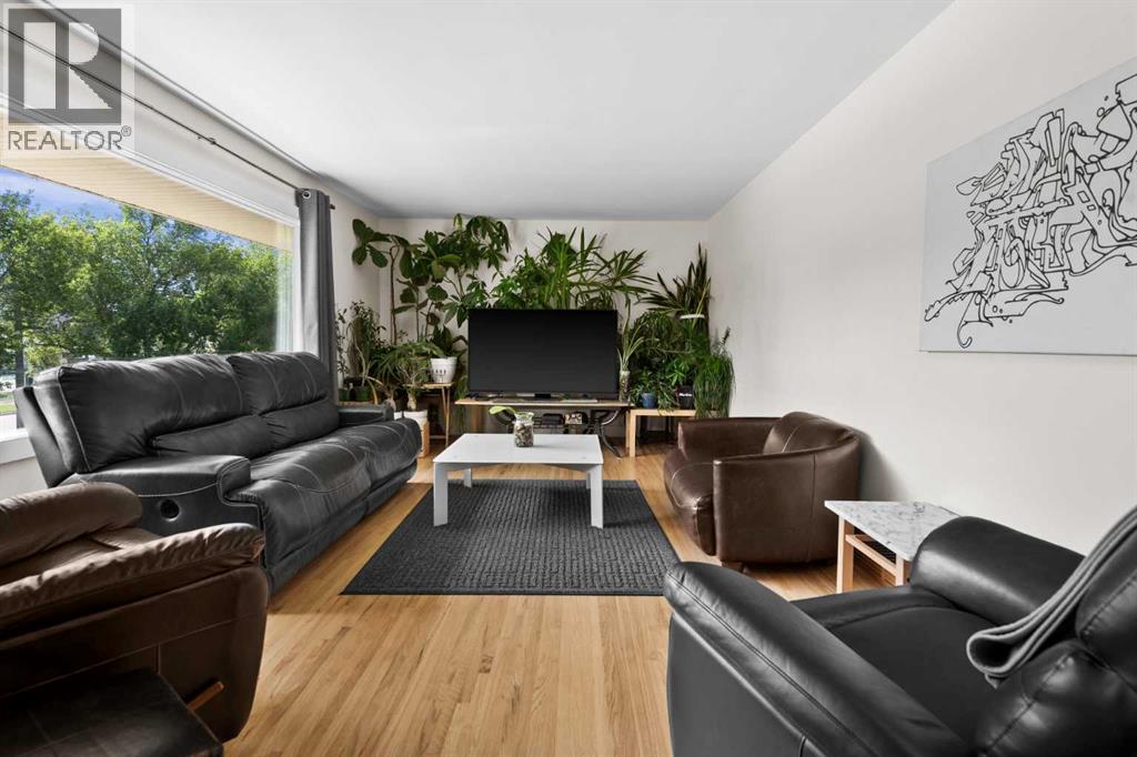 Single Family House Bungalow for Sale in   Street SW Glendale Calgary 