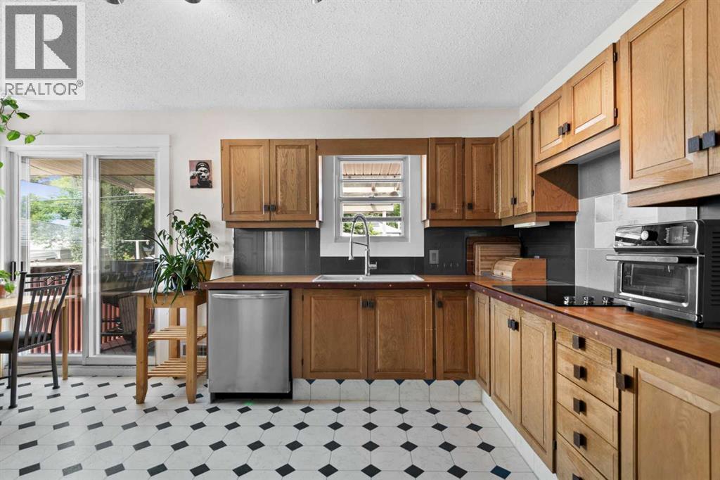 Single Family House Bungalow for Sale in   Street SW Glendale Calgary 