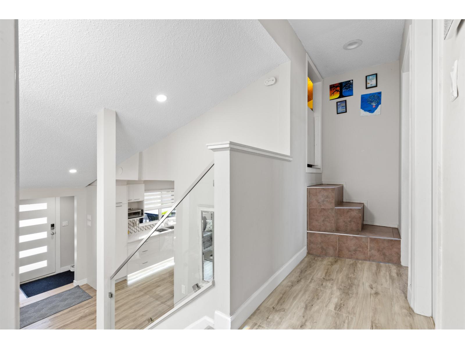 Photo 10 of 7294 129 B Street, Surrey BC