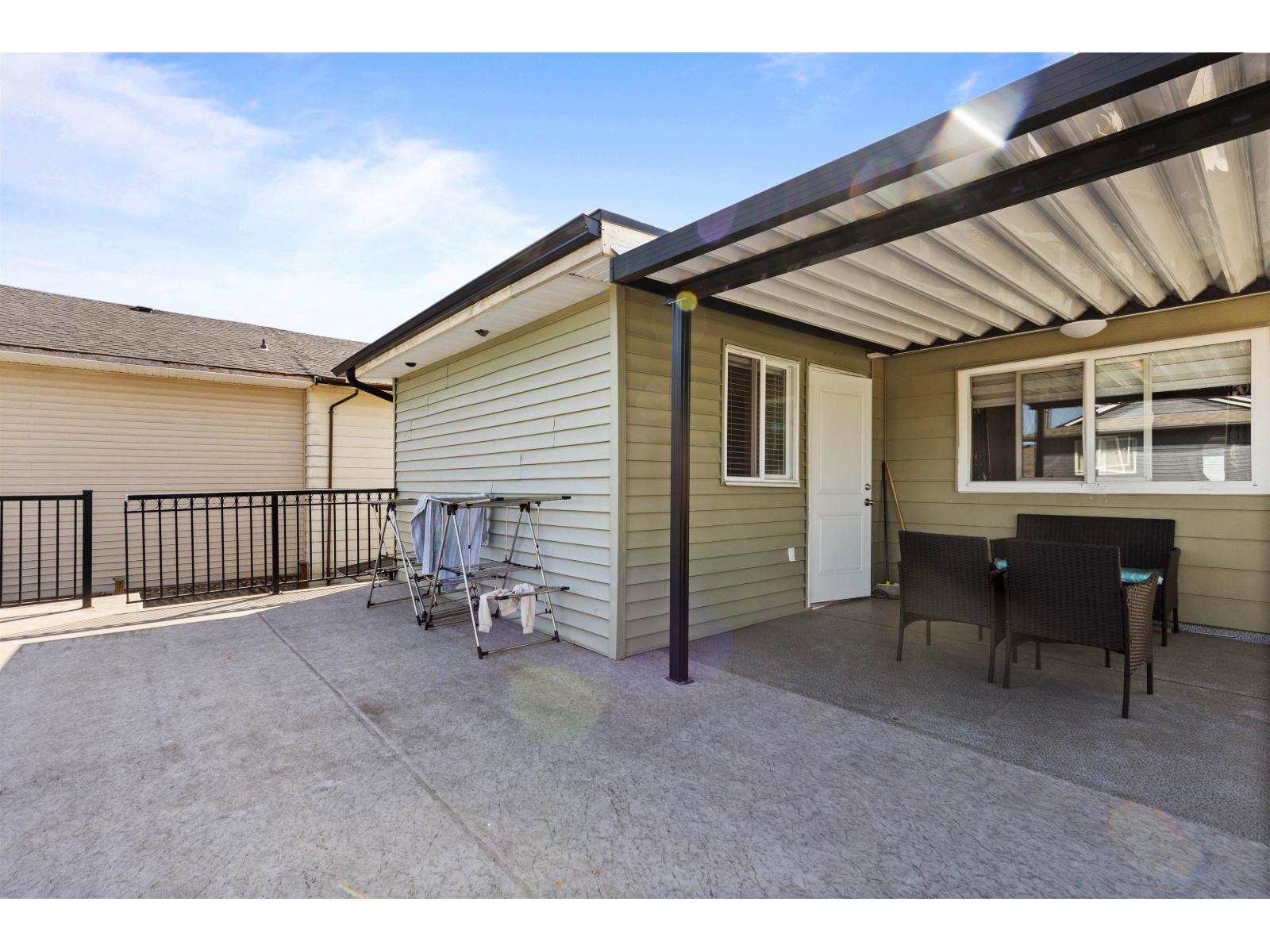 Photo 32 of 7294 129 B Street, Surrey BC