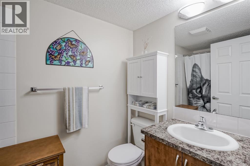 Photo 23 of 2227 700 Willowbrook Road Nw, Airdrie AB