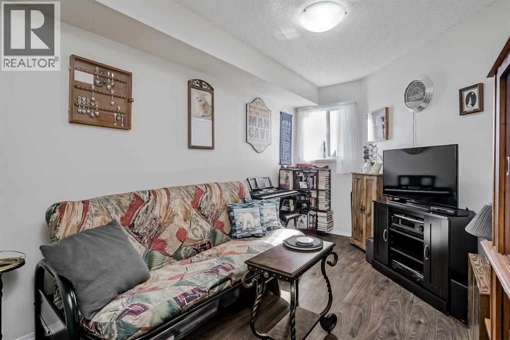 Photo 20 of 2227 700 Willowbrook Road Nw, Airdrie AB