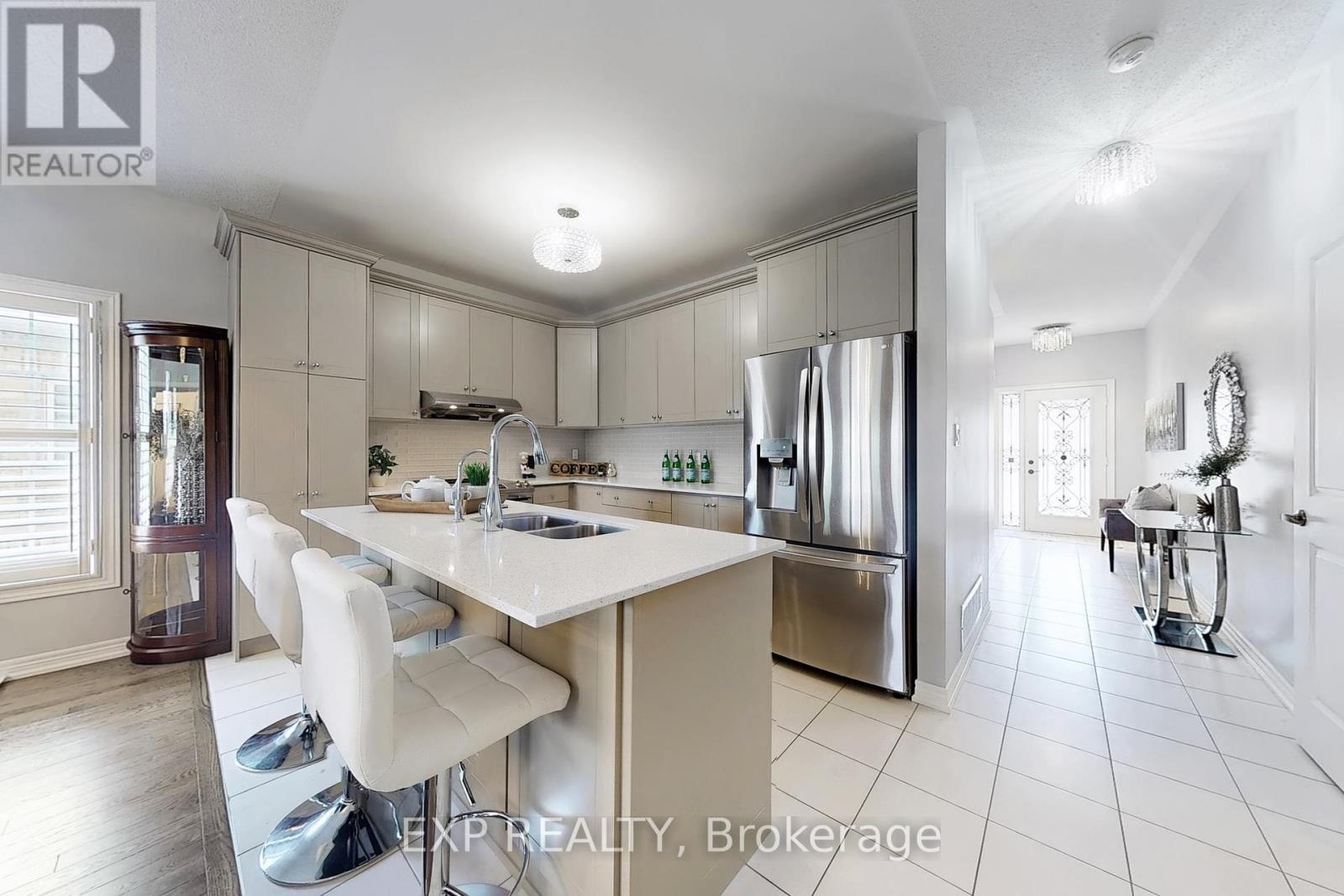 Photo 14 of 30 Muzzo Drive, Brampton ON
