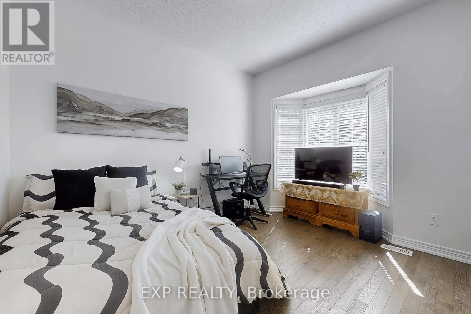 Photo 27 of 30 Muzzo Drive, Brampton ON