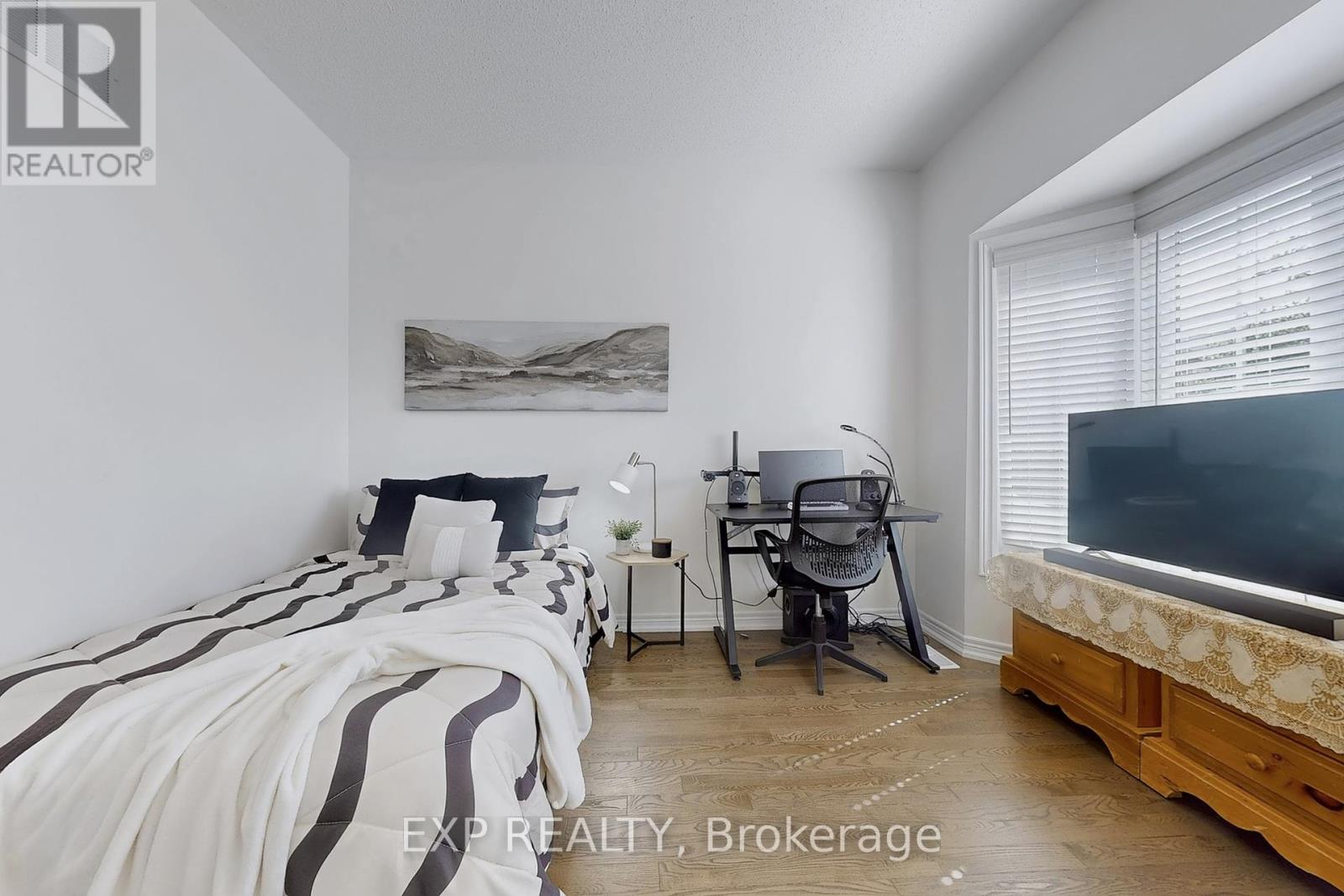 Photo 29 of 30 Muzzo Drive, Brampton ON