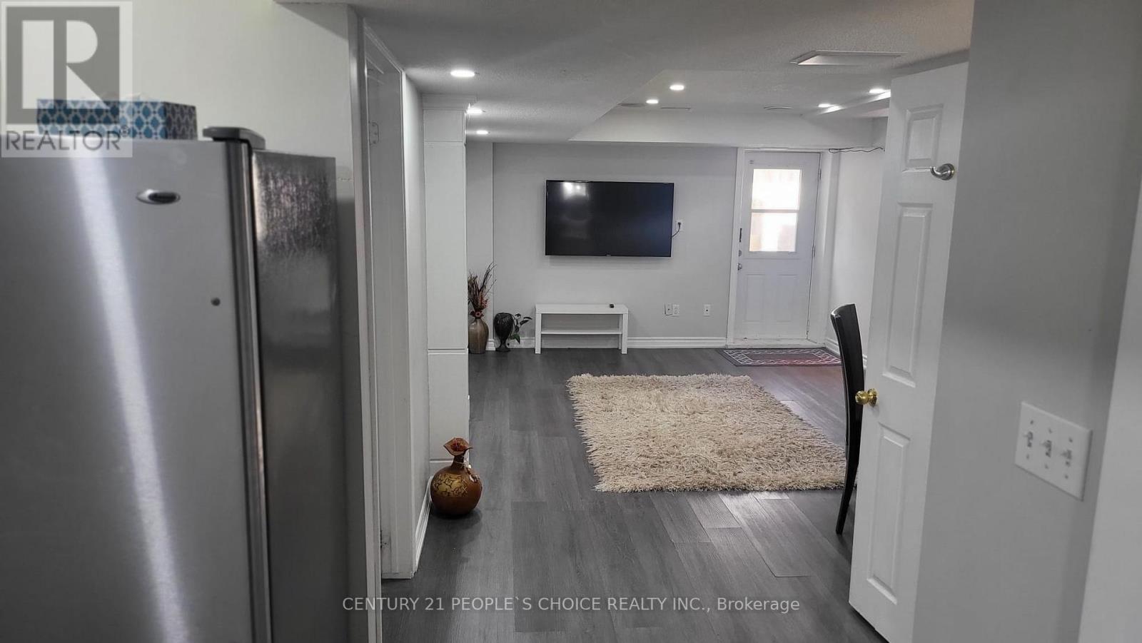 Photo 19 of Bsment 3367 Smoke Tree Road, Mississauga ON