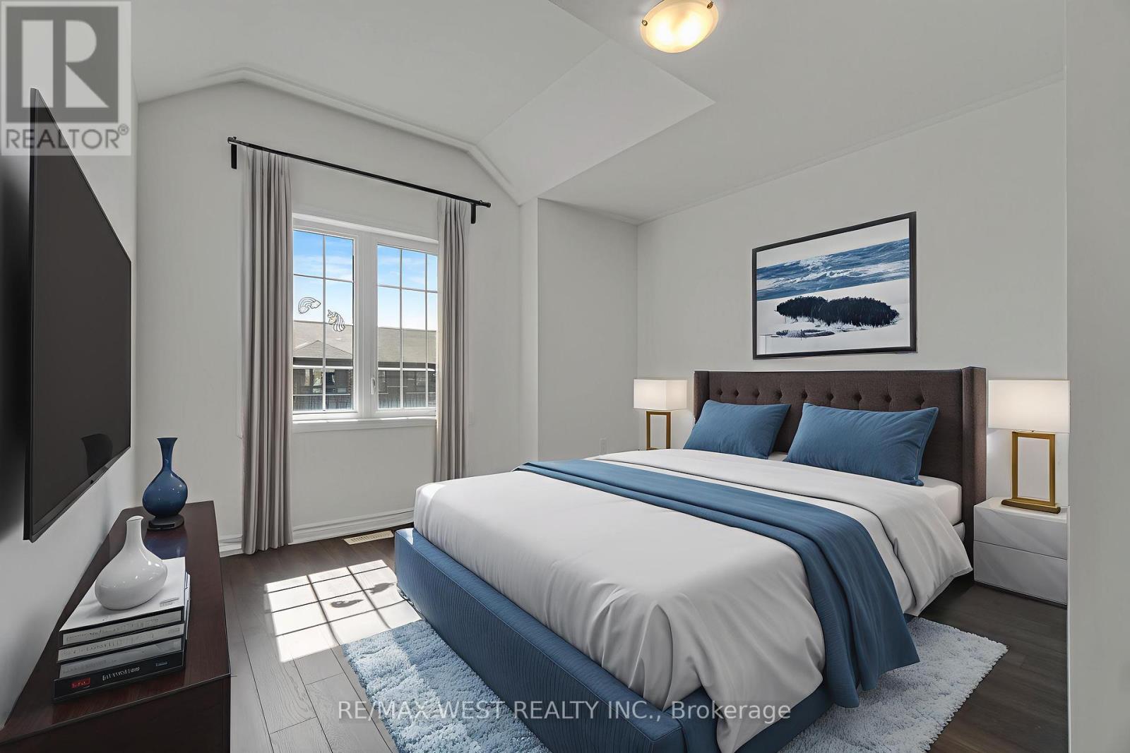 Photo 7 of 23 Circus Crescent, Brampton ON