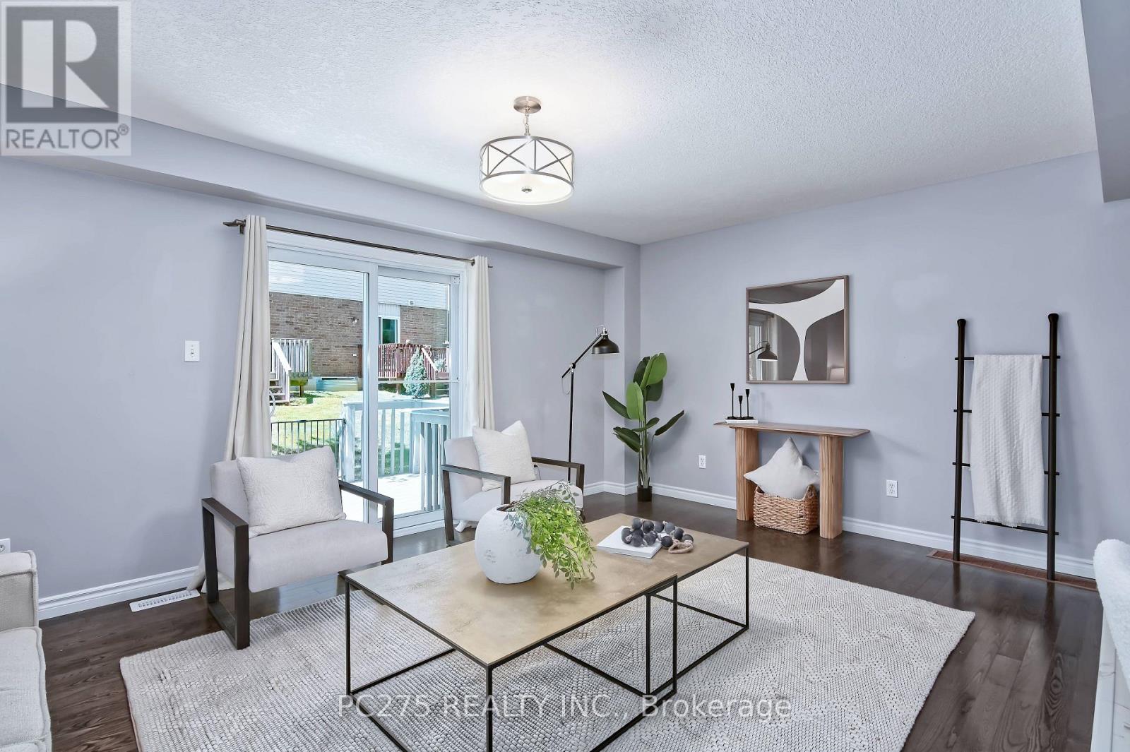 Photo 6 of 16 355 Fisher Mills Road, Cambridge ON