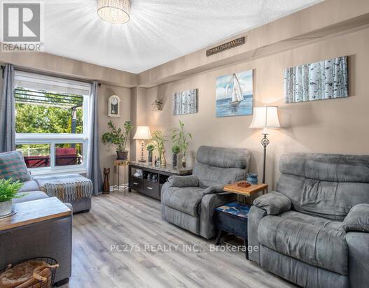 Photo 14 of 296 Millburn Boulevard, Centre Wellington ON