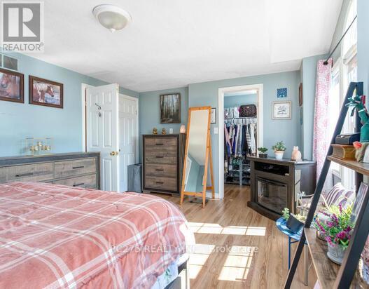 Photo 3 of 296 Millburn Boulevard, Centre Wellington ON