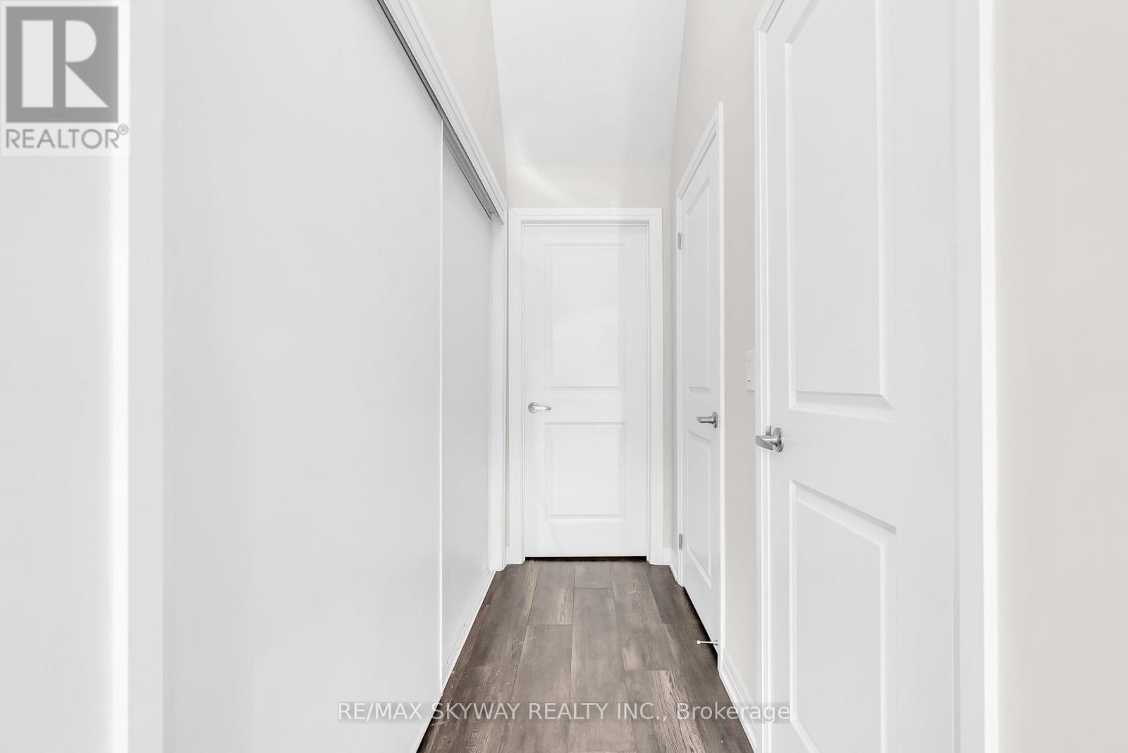 Photo 16 of 106 585 Colborne Street E, Brantford ON
