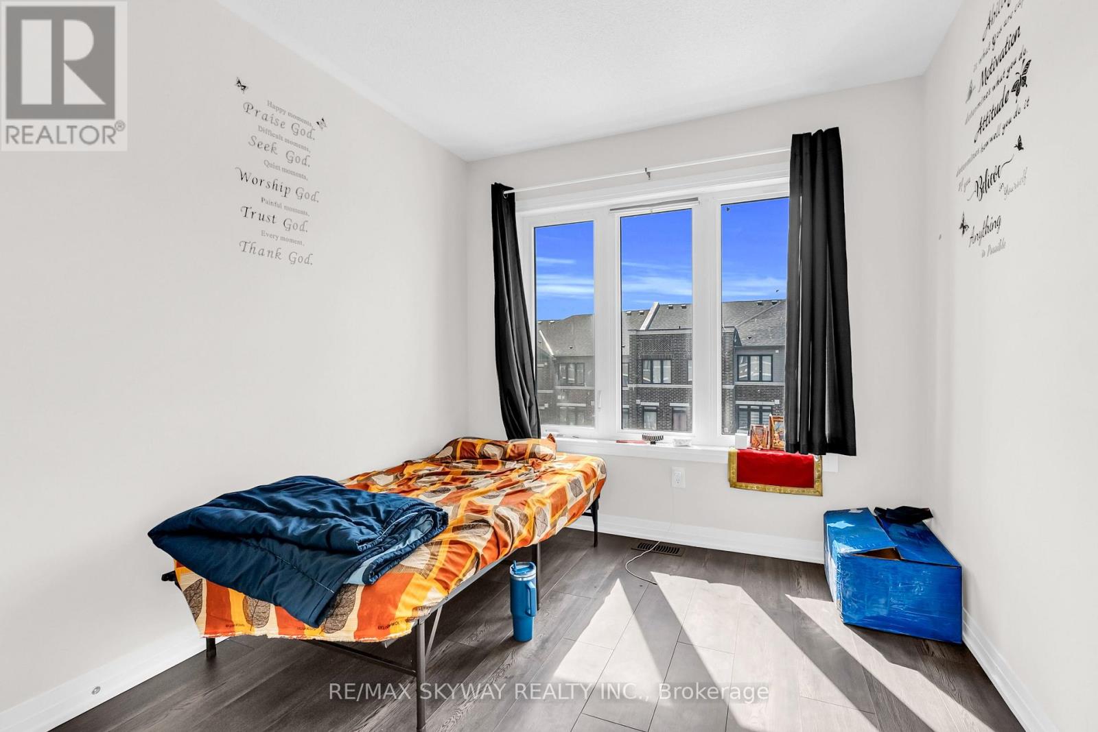 Photo 25 of 106 585 Colborne Street E, Brantford ON