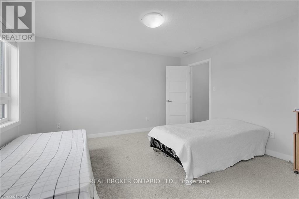 Photo 28 of 3394 Singleton Avenue, London South ON