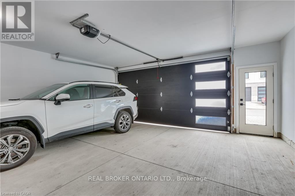 Photo 38 of 3394 Singleton Avenue, London South ON