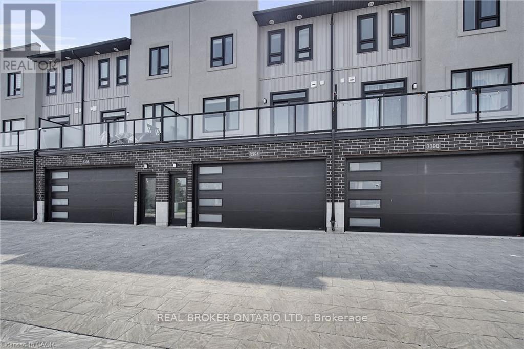 Photo 39 of 3394 Singleton Avenue, London South ON