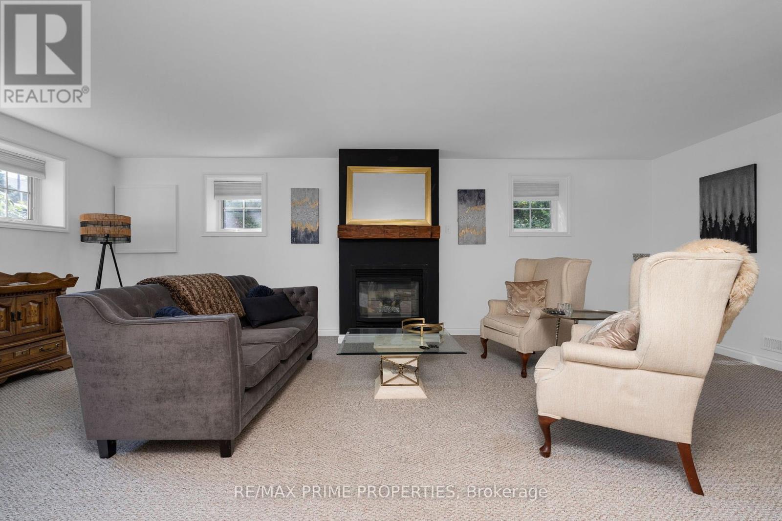 Photo 15 of 12 Coates Avenue, Bracebridge ON