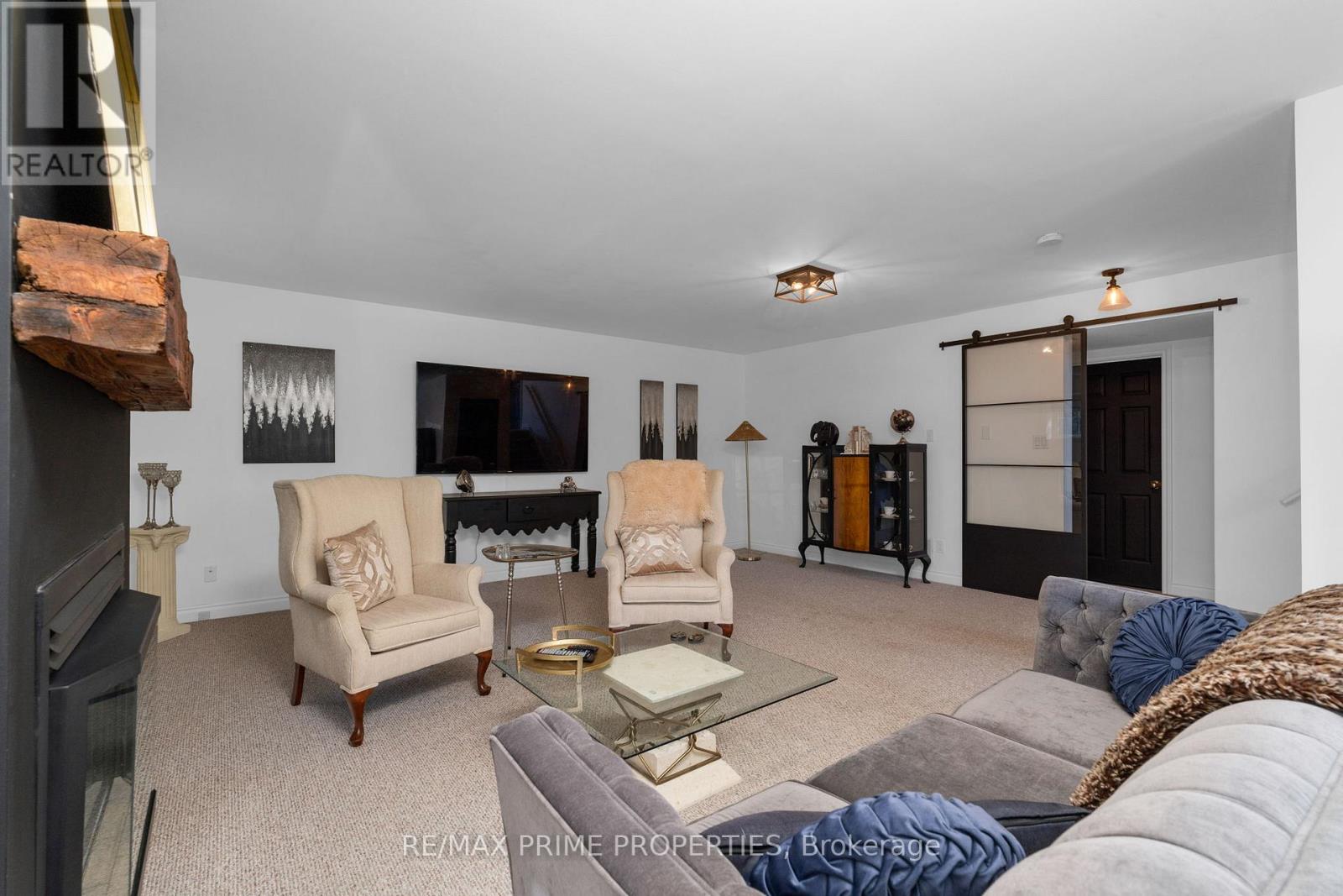Photo 22 of 12 Coates Avenue, Bracebridge ON