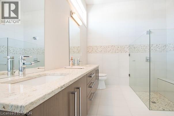Photo 12 of 613 Sweetbay Crescent, Sarnia ON