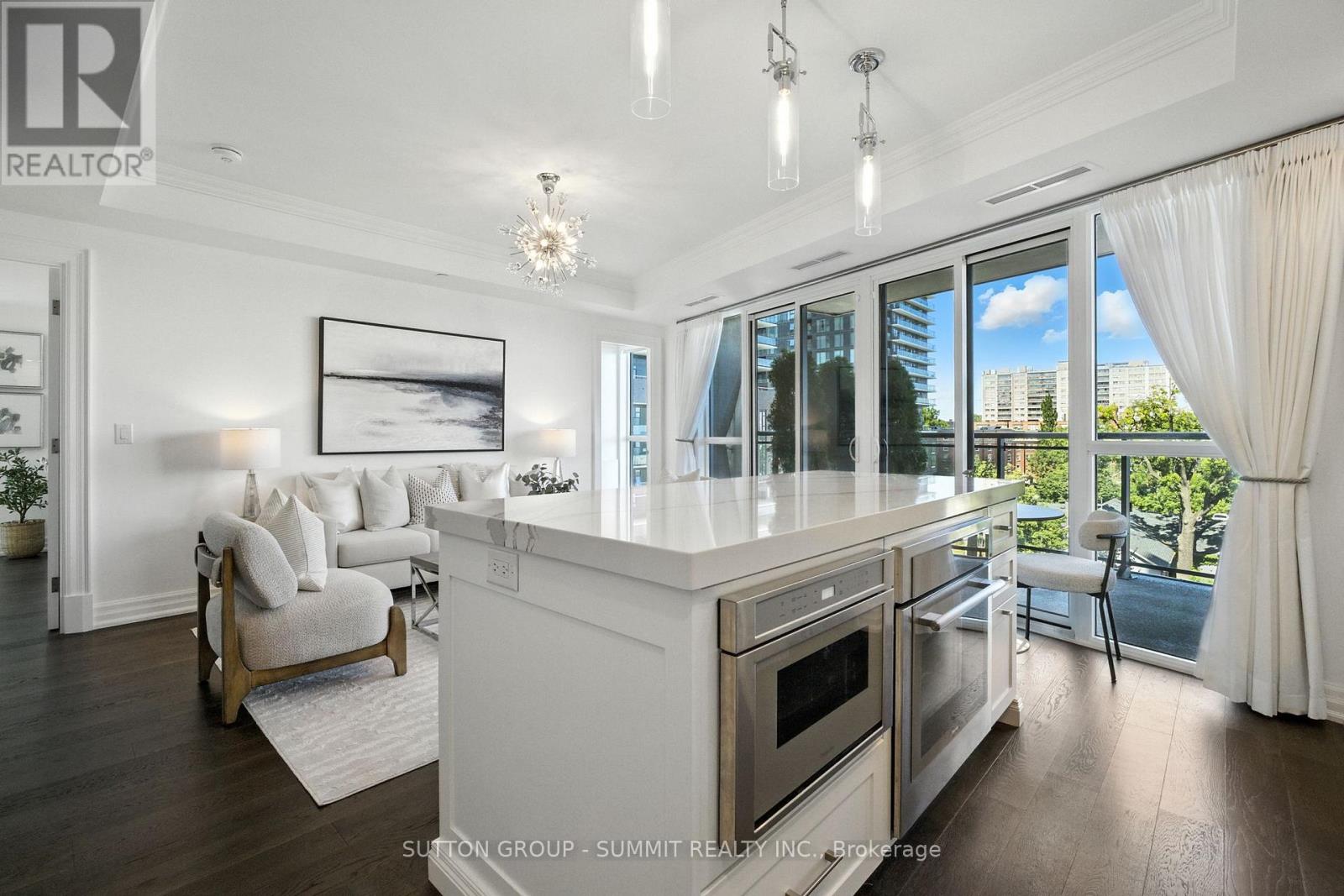 Photo 41 of 404 2060 Lakeshore Road, Burlington ON