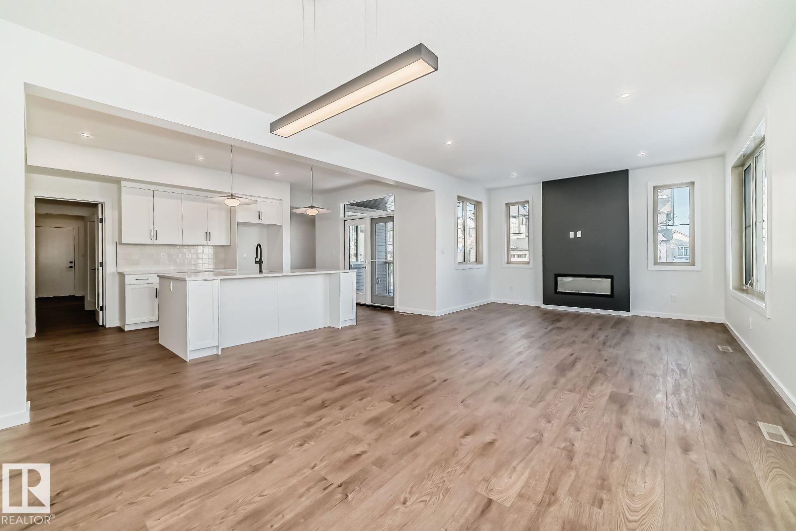 Photo 1 of 1365 Ainslie Wd Sw, Edmonton AB