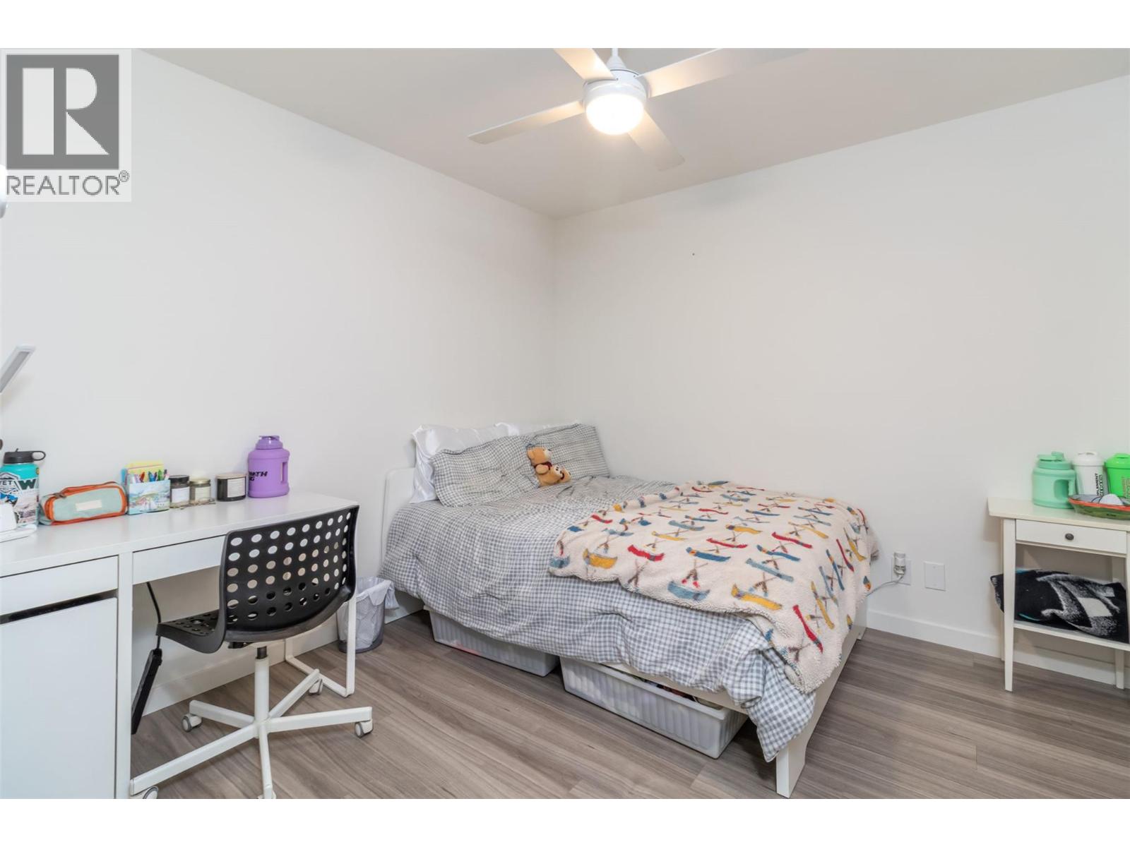 210 881 Academy Way, Kelowna