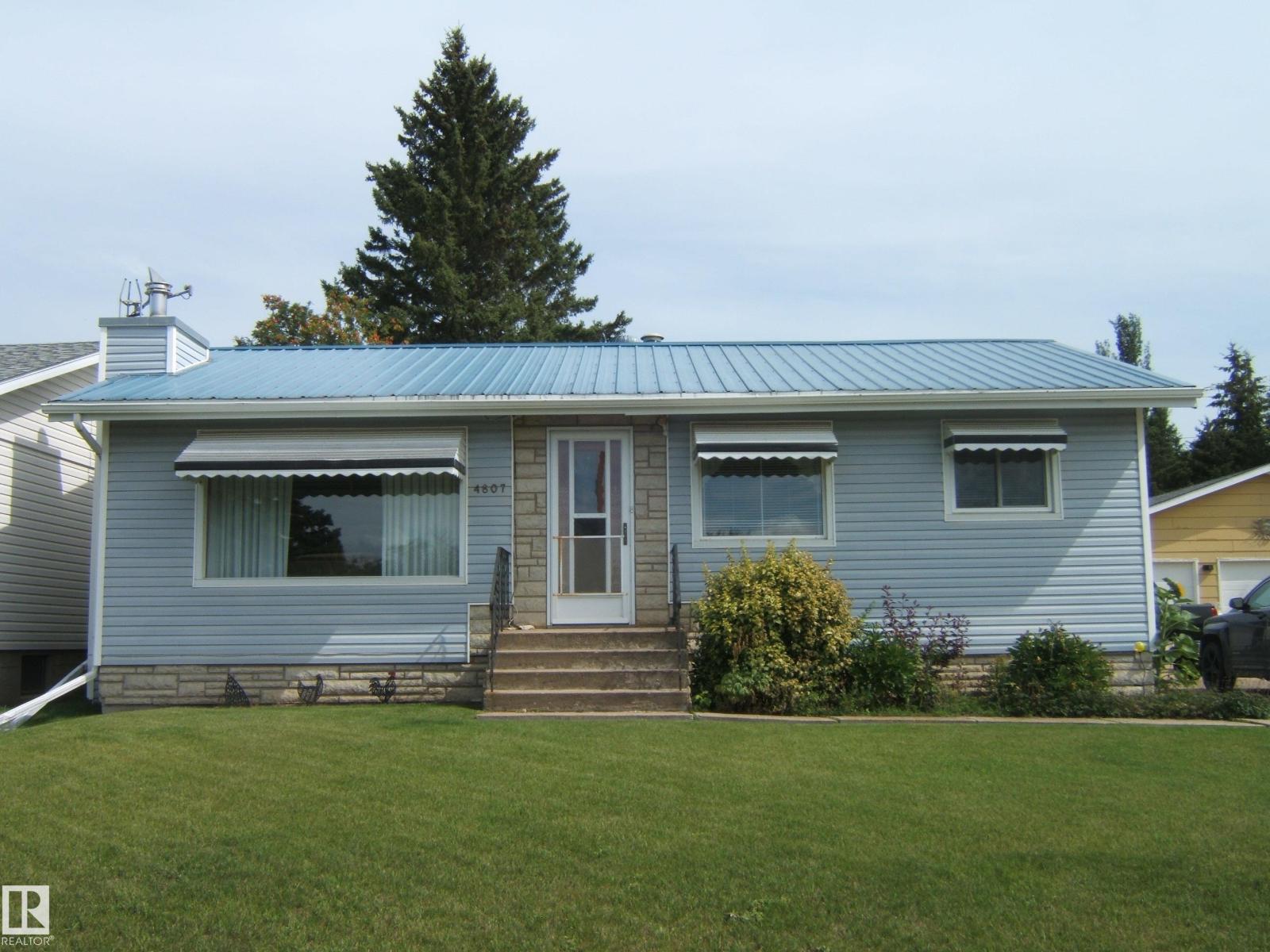 Photo 41 of 4807 46 St, Two Hills AB