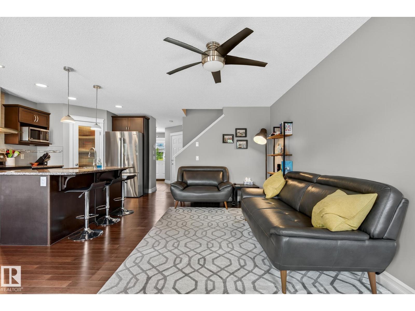 Photo 22 of 16833 120 St Nw, Edmonton AB