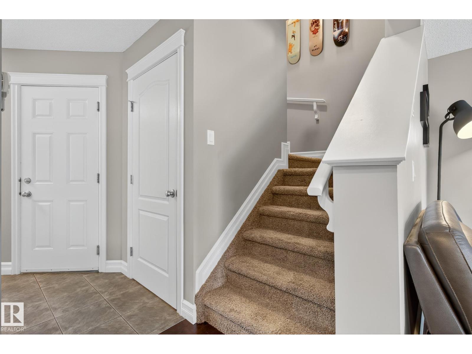 Photo 40 of 16833 120 St Nw, Edmonton AB