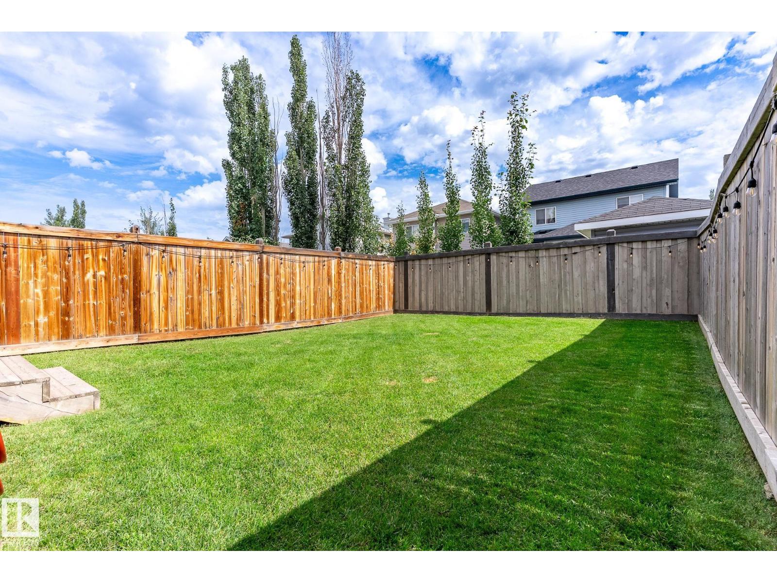 Photo 36 of 16833 120 St Nw, Edmonton AB