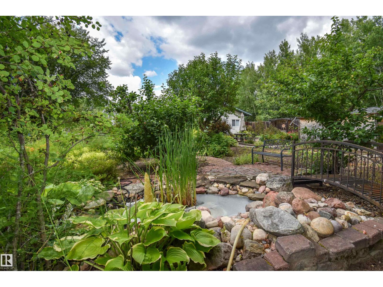 Photo 19 of 1 54429 Ste Anne Trail, Rural Lac Ste Anne County AB