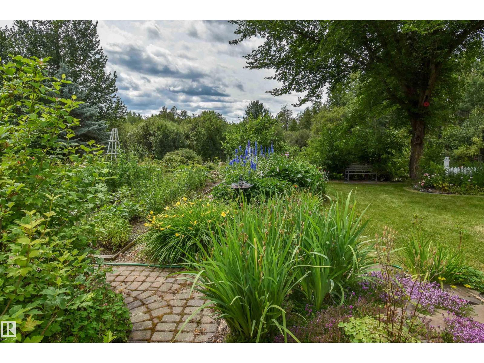 Photo 3 of 1 54429 Ste Anne Trail, Rural Lac Ste Anne County AB